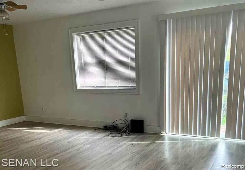 1520 E Oakland Avenue Lansing City, MI 48906