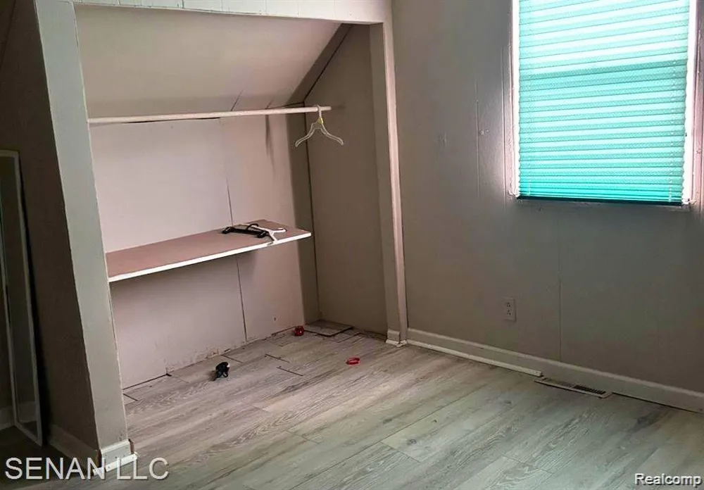 1520 E Oakland Avenue Lansing City, MI 48906