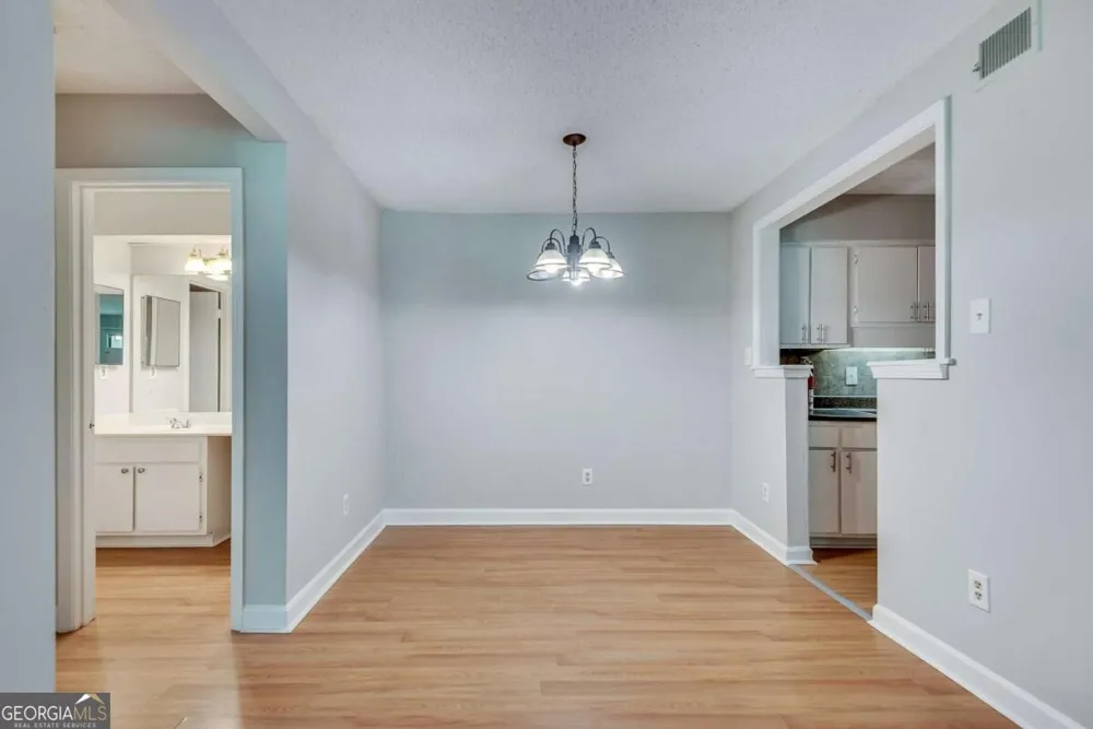 1516 Wingate WAY Sandy Springs, GA 30350