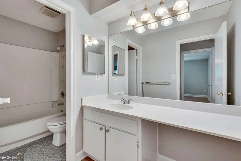 1516 Wingate WAY Sandy Springs, GA 30350