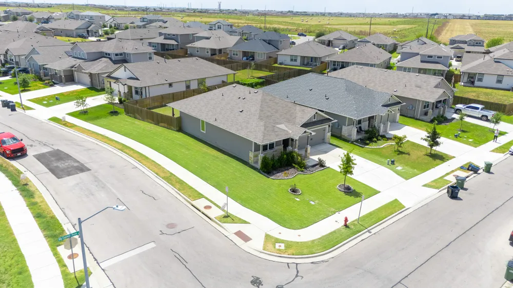 119 Big Cypress Bayou Road Hutto, TX 78634