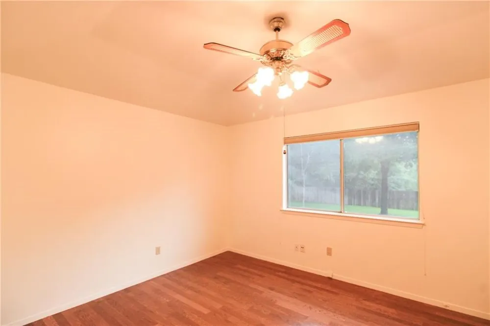 11707 Norwegian Wood Drive Austin, TX 78758