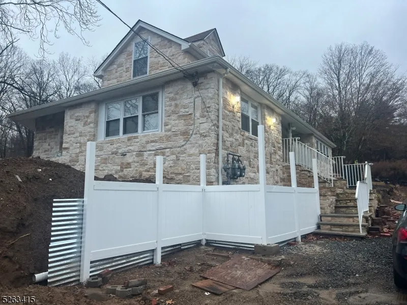 94 Garside Ave Wayne, NJ 07470