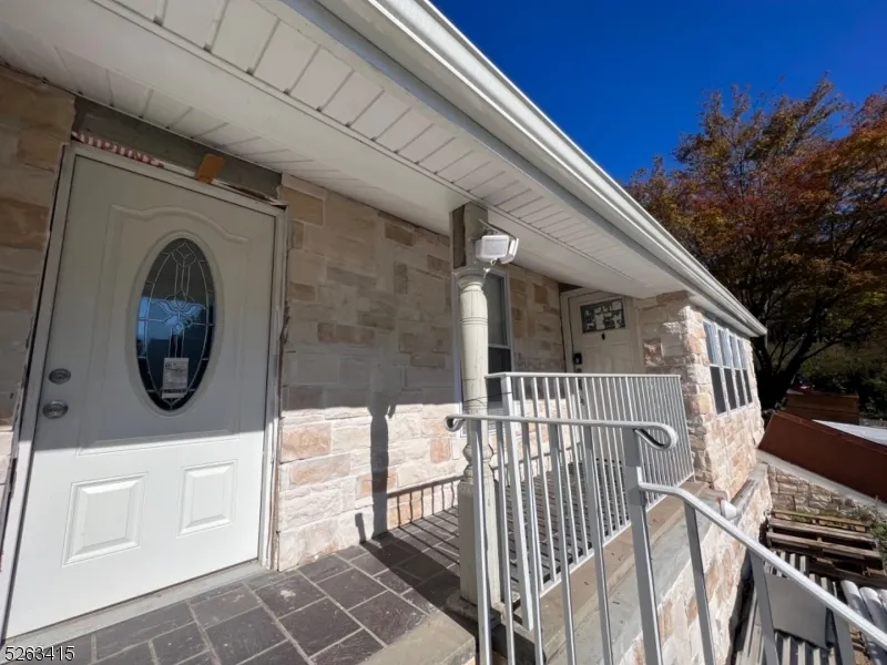 94 Garside Ave Wayne, NJ 07470