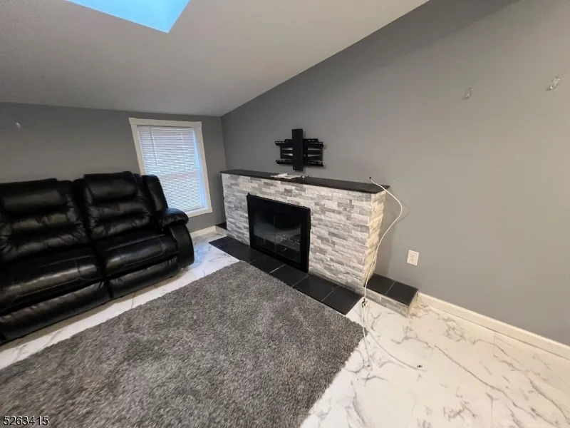 94 Garside Ave Wayne, NJ 07470