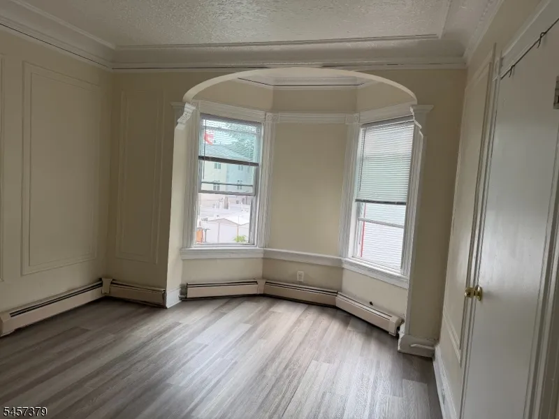 555 Broadway Newark City, NJ 07104