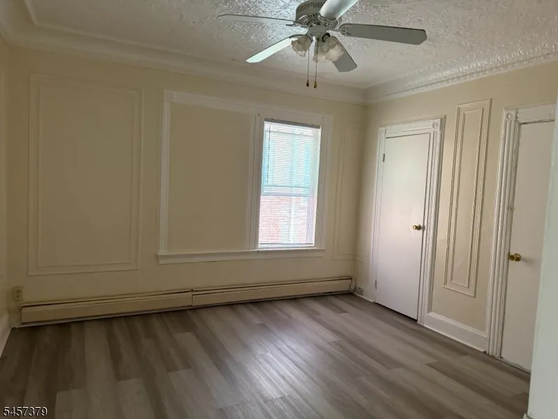 555 Broadway Newark City, NJ 07104