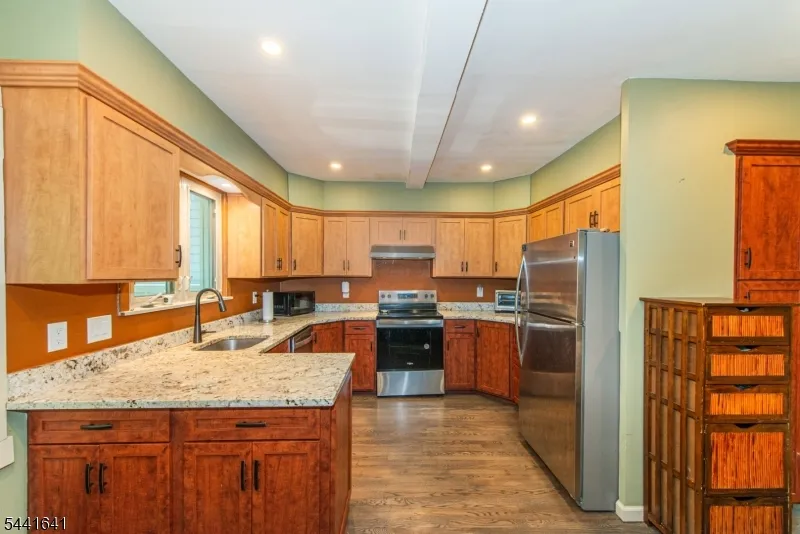169 Shongum Rd Denville, NJ 07834