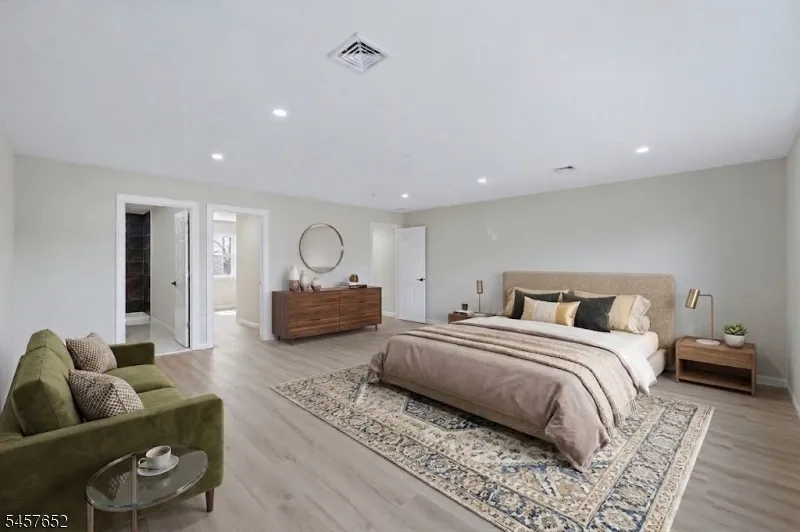10 Delar Pkwy #A Unit A Franklin, NJ 08823