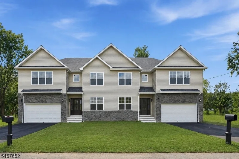 10 Delar Pkwy #A Unit A Franklin, NJ 08823
