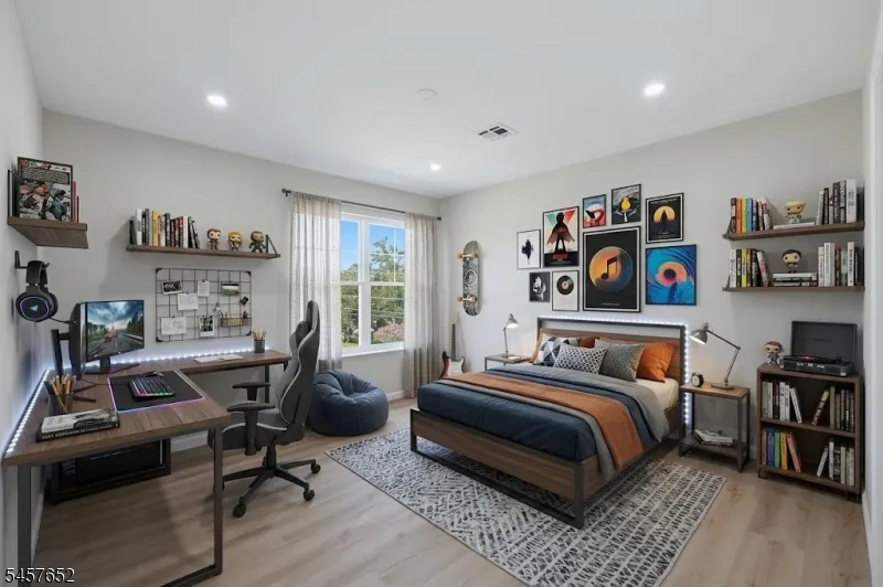 10 Delar Pkwy #A Unit A Franklin, NJ 08823