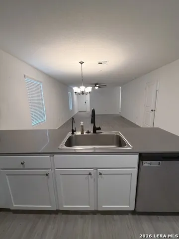 140 Payton Marion, TX 78124