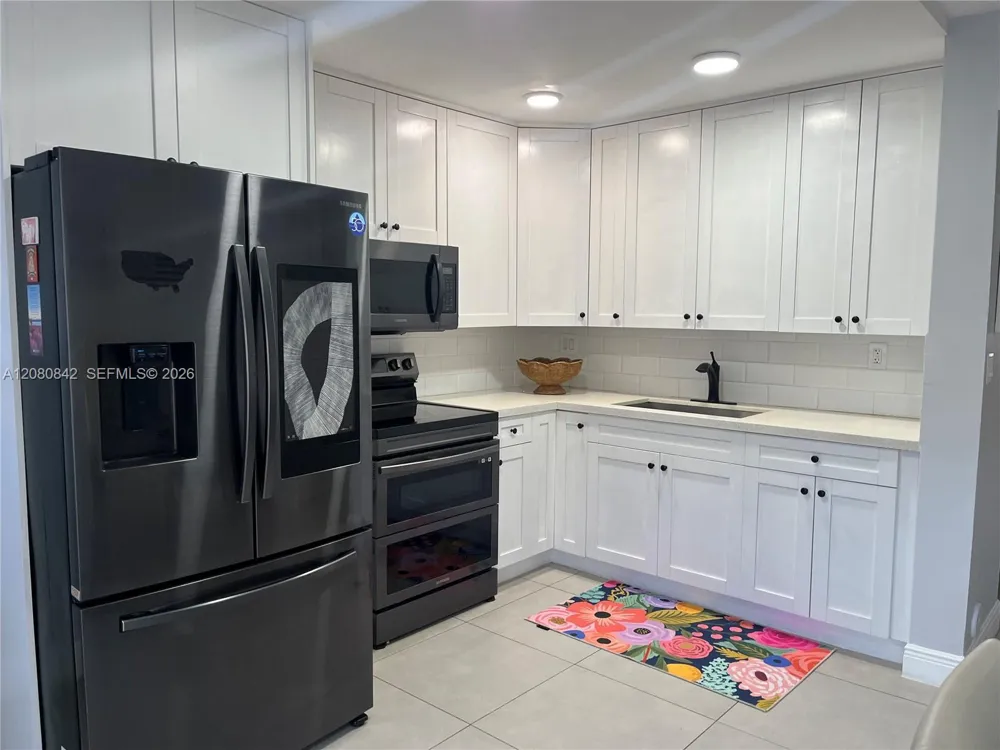 12277 SW 16th Ter #106-Y Miami, FL 33175