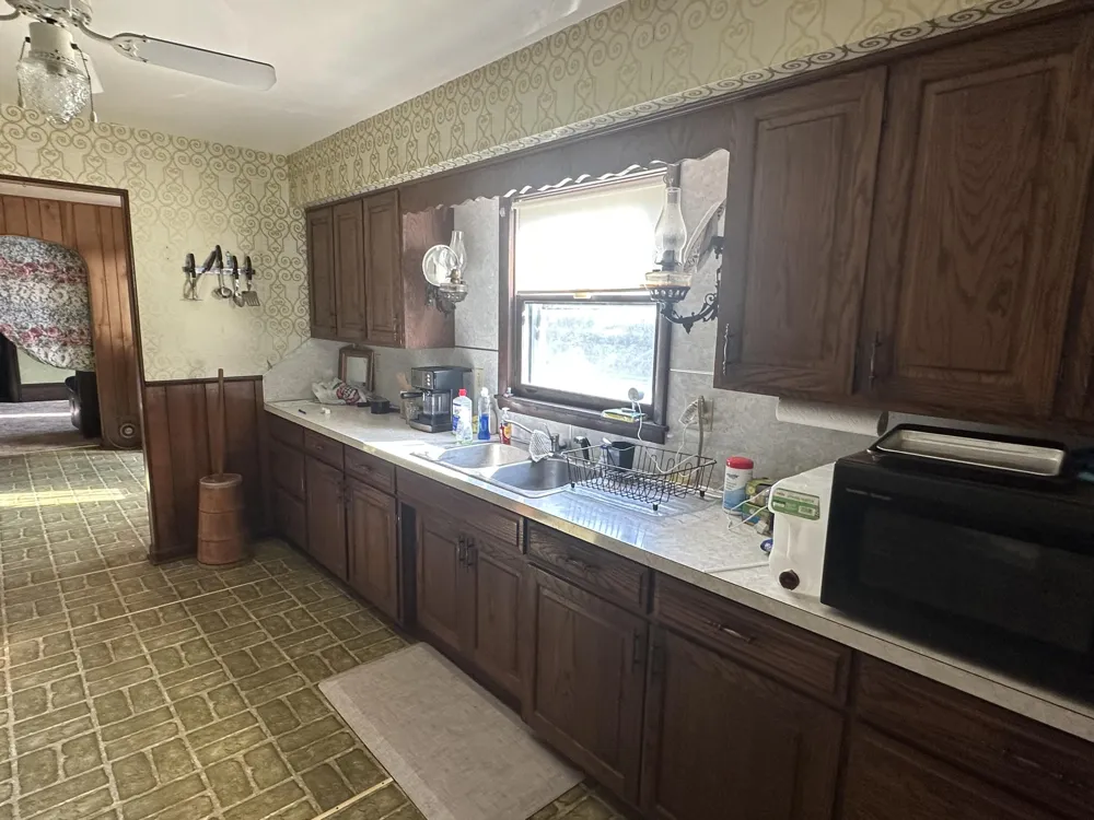 140 W Parkdale Avenue Manistee Township, MI 49660