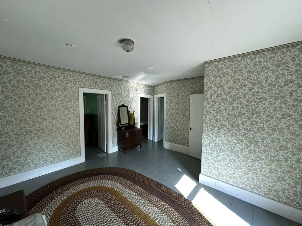 140 W Parkdale Avenue Manistee Township, MI 49660