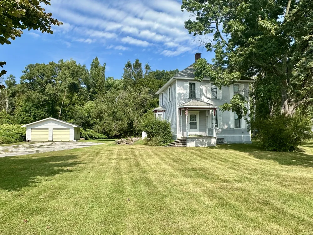 140 W Parkdale Avenue Manistee Township, MI 49660