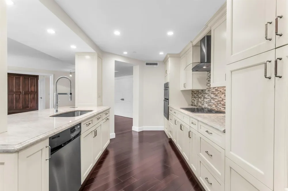 100 SE 5TH AVENUE #202 Boca Raton, FL 33432