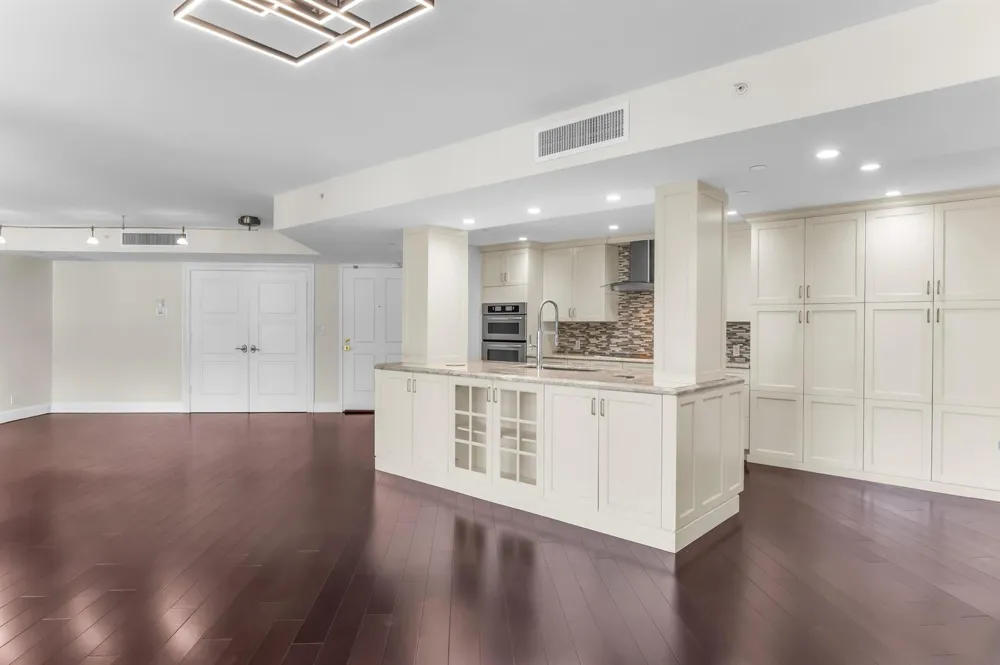 100 SE 5TH AVENUE #202 Boca Raton, FL 33432