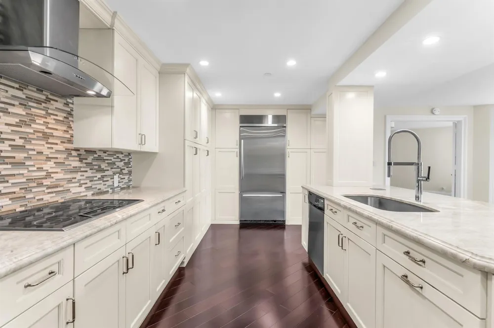 100 SE 5TH AVENUE #202 Boca Raton, FL 33432