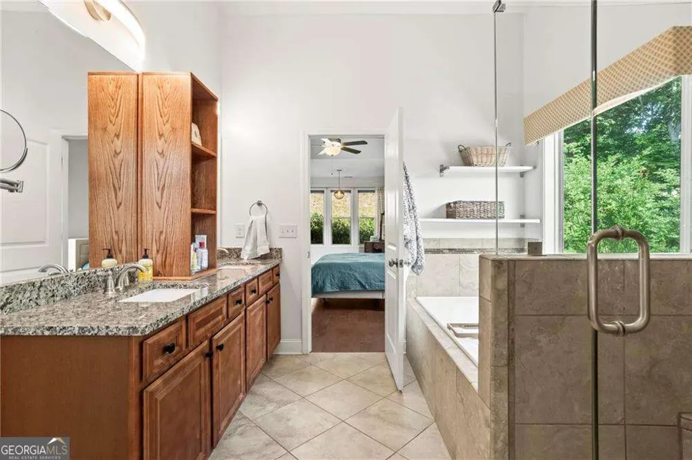 183 Lullwater LN Dallas, GA 30132