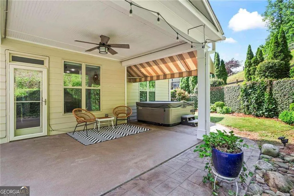 183 Lullwater LN Dallas, GA 30132