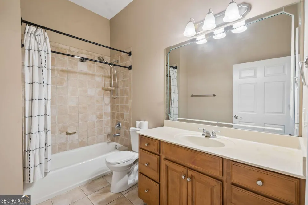 3138 Alhambra CIR Hampton, GA 30228