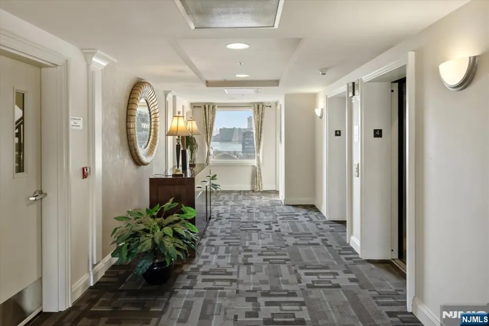 5410 City Place Edgewater, NJ 07020