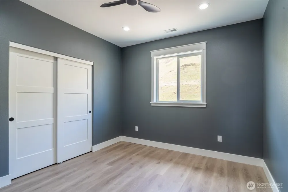 201 Bridgeview Drive Vantage, WA 98950