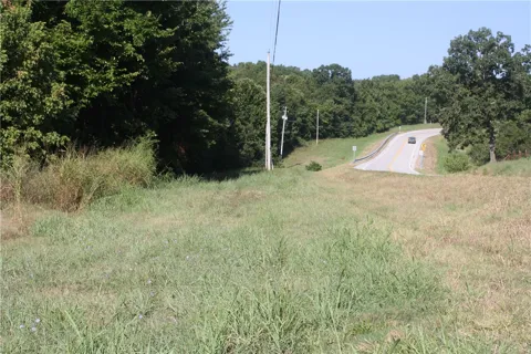 1051 E Highway 202