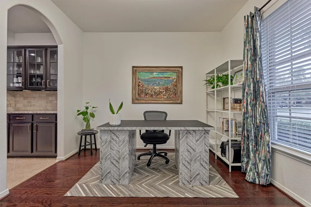 137 Jaxxon Pointe Drive Montgomery, TX 77316