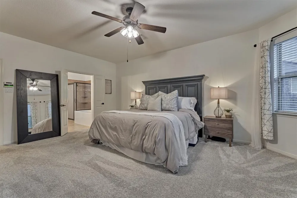 137 Jaxxon Pointe Drive Montgomery, TX 77316