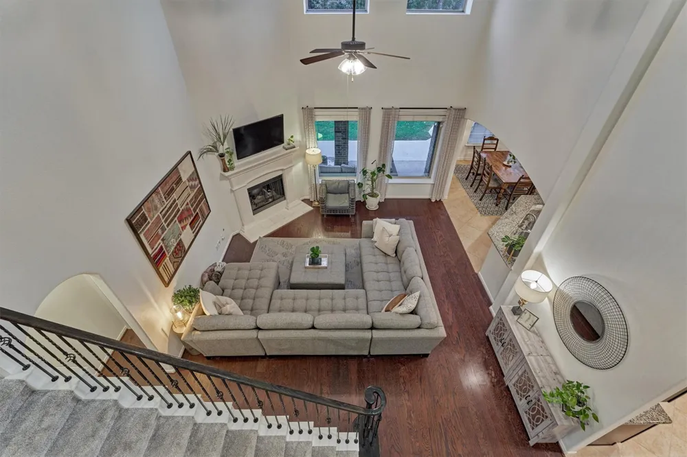 137 Jaxxon Pointe Drive Montgomery, TX 77316