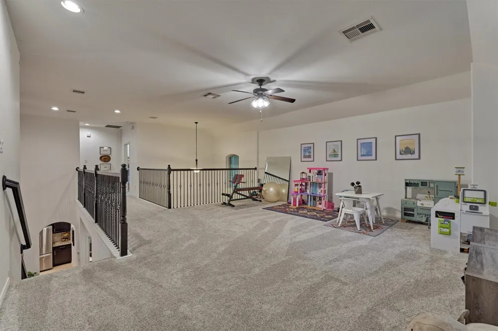 137 Jaxxon Pointe Drive Montgomery, TX 77316