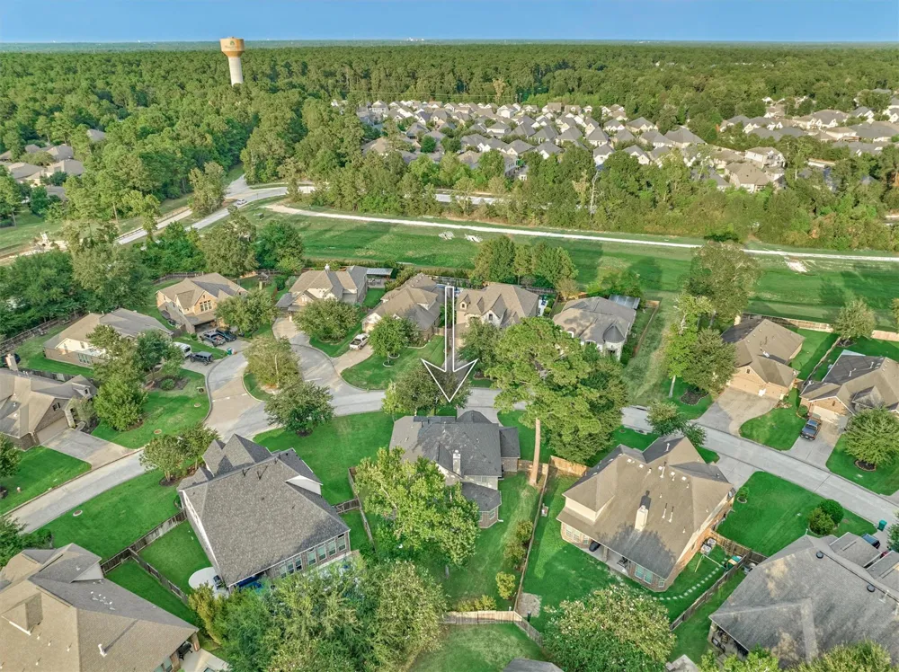 137 Jaxxon Pointe Drive Montgomery, TX 77316