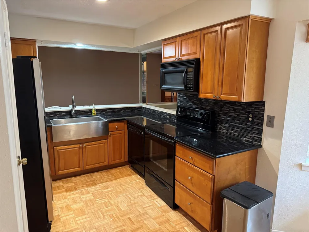 4235 Brandemere Way Street Houston, TX 77066