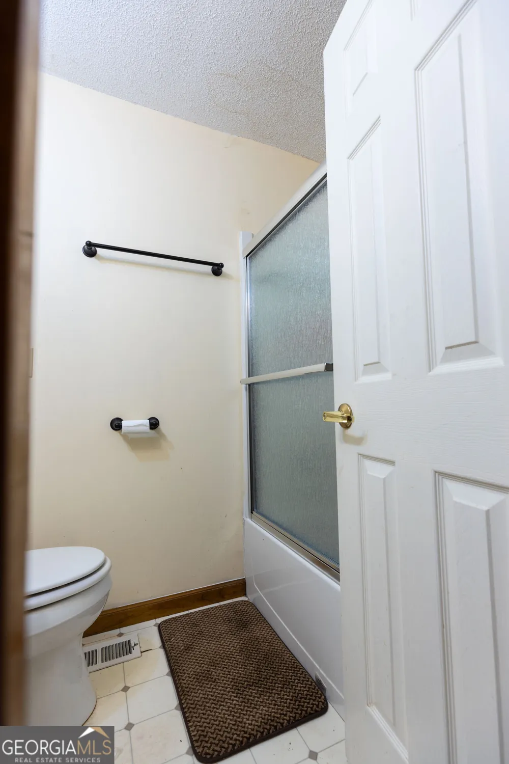 81 Peeples ST Canon, GA 30520