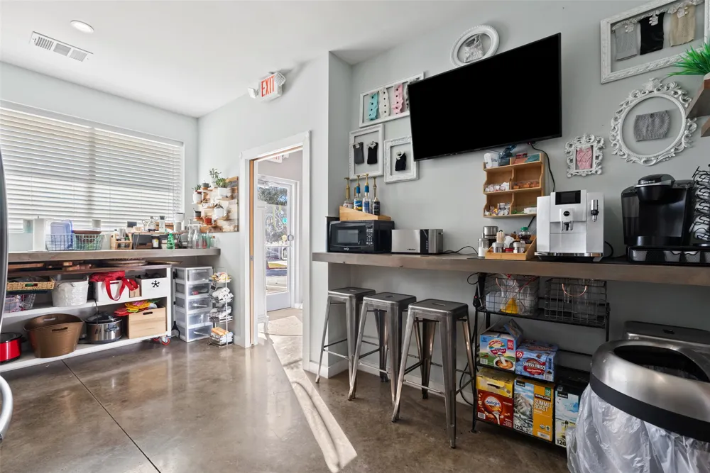 2000 Windy Terrace #11 Cedar Park, TX 78613