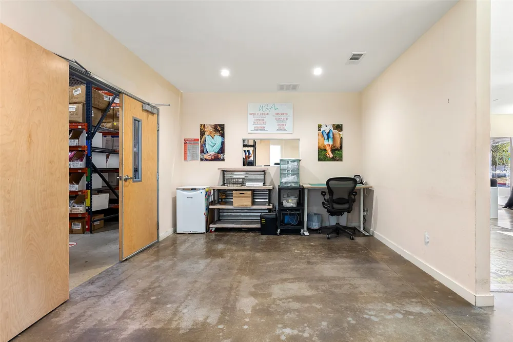 2000 Windy Terrace #11 Cedar Park, TX 78613