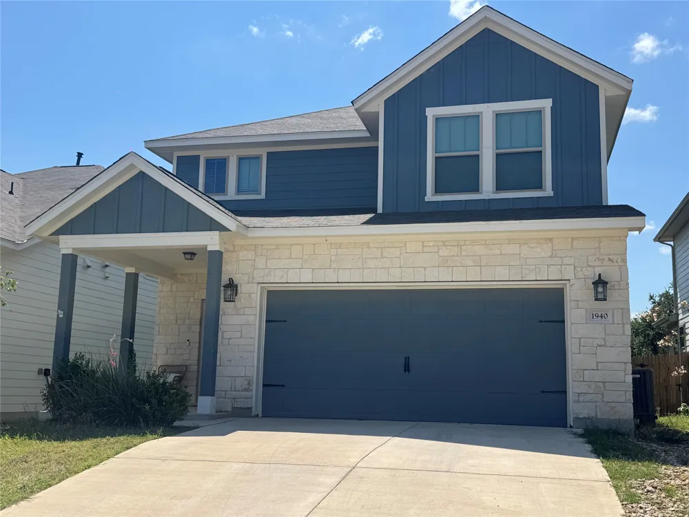 1940 Cantonata Drive Leander, TX 78641