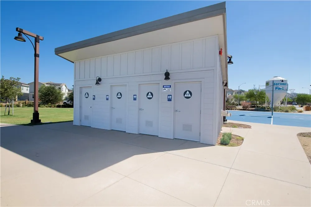 13521 Corral Court Valley Center, CA 92082