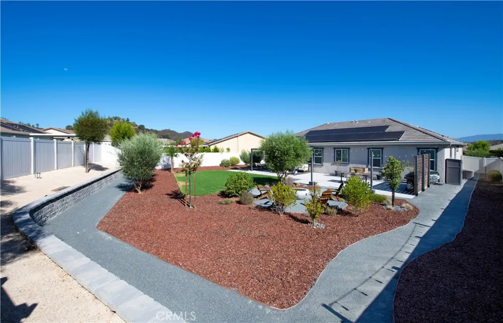 13521 Corral Court Valley Center, CA 92082