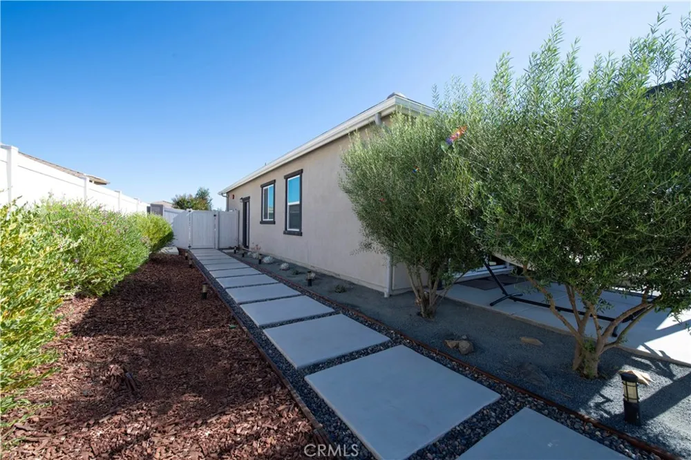 13521 Corral Court Valley Center, CA 92082