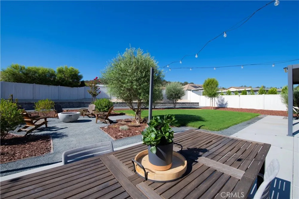 13521 Corral Court Valley Center, CA 92082