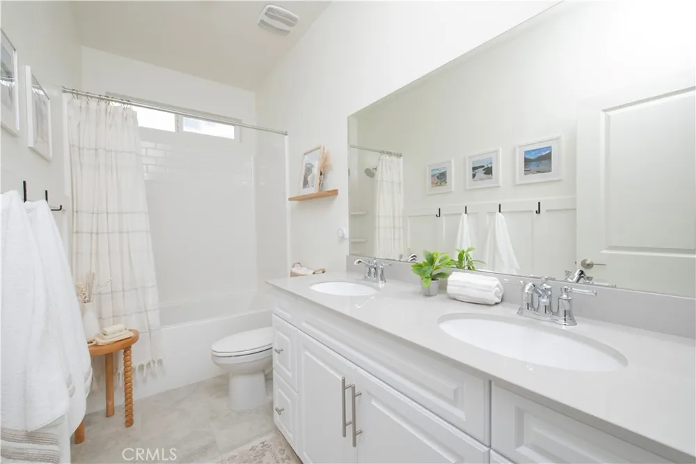 13521 Corral Court Valley Center, CA 92082