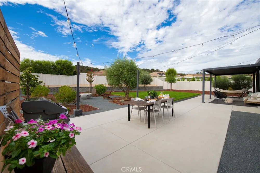13521 Corral Court Valley Center, CA 92082