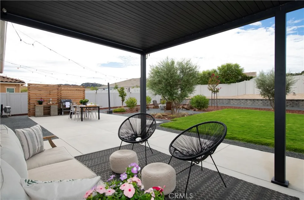 13521 Corral Court Valley Center, CA 92082