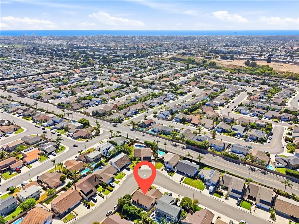 19712 Sacramento Huntington Beach, CA 92646
