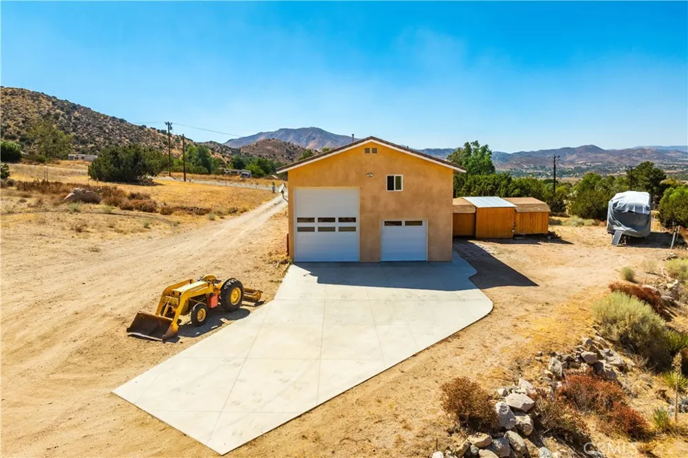 31840 Cedarcroft Acton, CA 93510