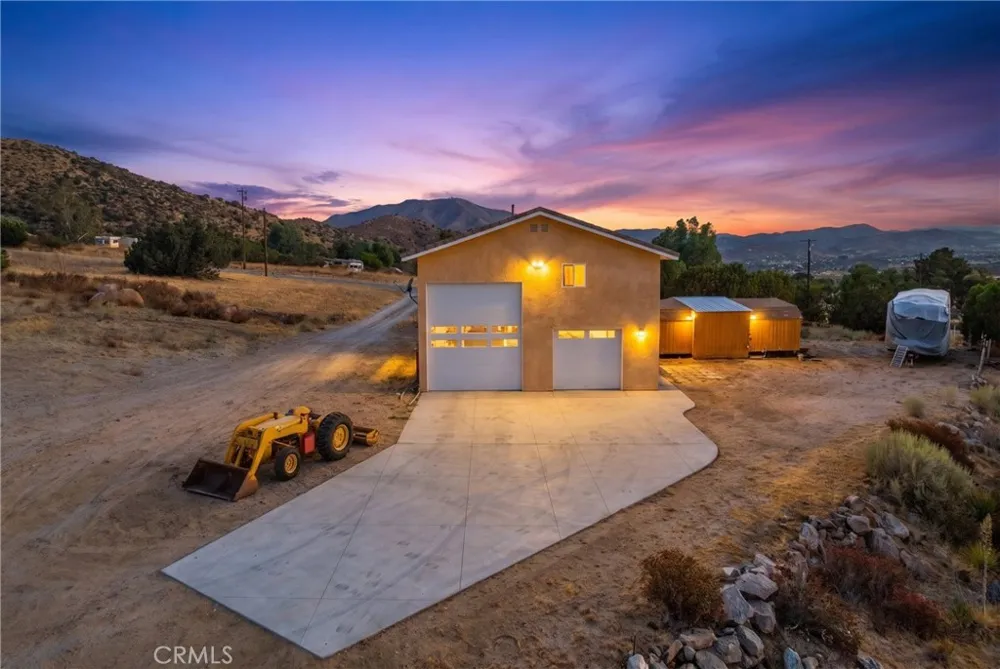 31840 Cedarcroft Acton, CA 93510