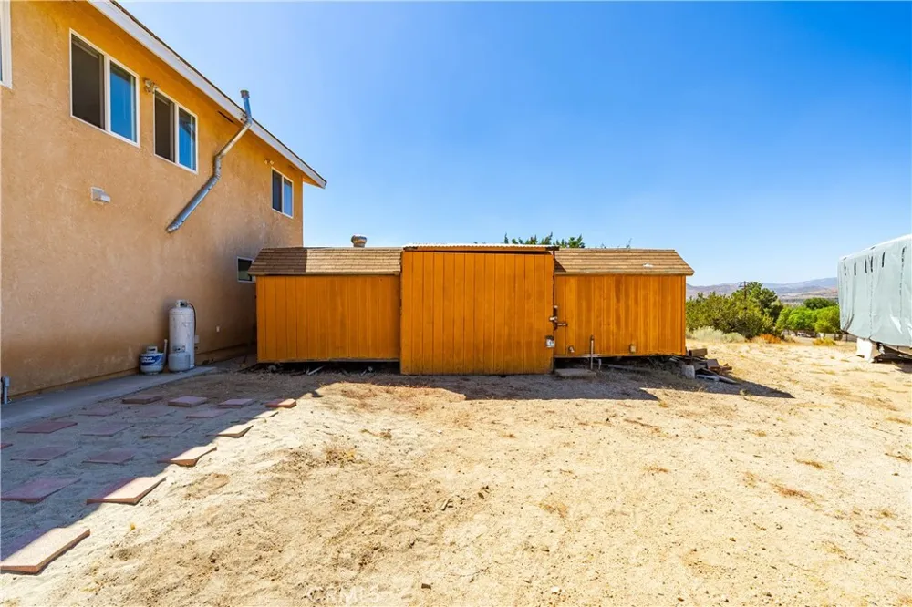31840 Cedarcroft Acton, CA 93510